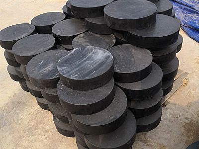 南浔区板式橡胶支座由若干层橡胶片与薄钢板经加压硫化